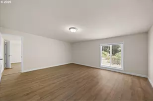 181 Oak Hollow Ln, Riddle, OR 97469 - Photo 10