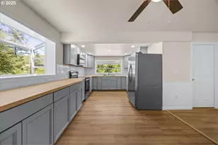 181 Oak Hollow Ln, Riddle, OR 97469 - Photo 6