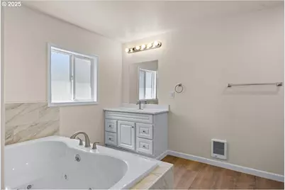 181 Oak Hollow Ln, Riddle, OR 97469 - Photo 18