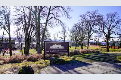 670 N Y St, Washougal, WA 98671 - Photo 16