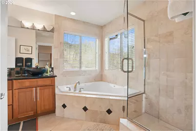 25000 NW Saint Helens Rd #5, Portland, OR 97231 - Photo 18