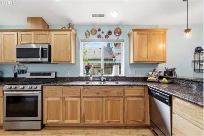 904 Highland St, Ridgefield, WA 98642 - Photo 12