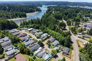 63451 Capitol Dr, Coos Bay, OR 97420 - Photo 2