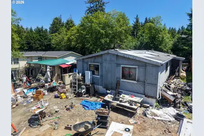 63451 Capitol Dr, Coos Bay, OR 97420 - Photo 6