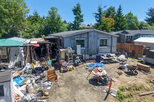 63451 Capitol Dr, Coos Bay, OR 97420 - Photo 18