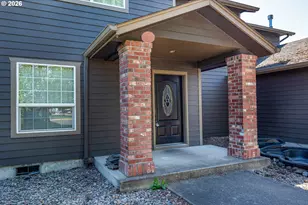 926 Falcon Ct, Lebanon, OR 97355 - Photo 10