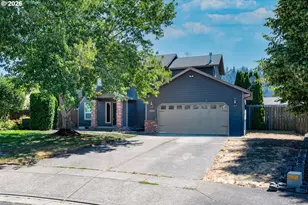926 Falcon Ct, Lebanon, OR 97355 - Photo 2