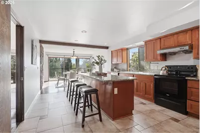 17941 Meadowlark Ln, Lake Oswego, OR 97034 - Photo 12