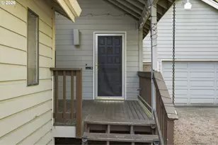 17941 Meadowlark Ln, Lake Oswego, OR 97034 - Photo 4