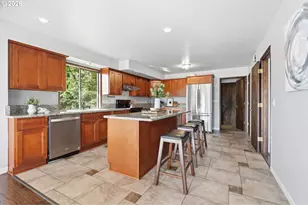 17941 Meadowlark Ln, Lake Oswego, OR 97034 - Photo 14