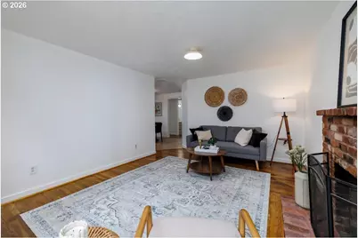 2734 SW Texas St, Portland, OR 97219 - Photo 8