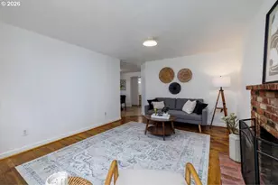 2734 SW Texas St., Portland, OR 97219 - Photo 8