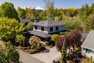 570 Toms Dr, Hood River, OR 97031 - Photo 1