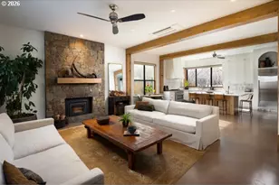 570 Toms Dr, Hood River, OR 97031 - Photo 12