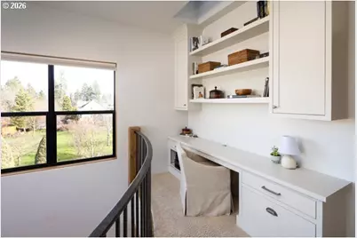 570 Toms Dr, Hood River, OR 97031 - Photo 28