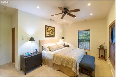 570 Toms Dr, Hood River, OR 97031 - Photo 30