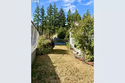 389 NW Gropper Rd, Stevenson, WA 98648 - Photo 4