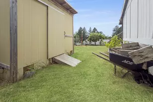 98041 Hallway Rd, Brookings, OR 97415 - Photo 40