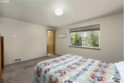1221 E Evans Creek Rd, Rogue River, OR 97537 - Photo 26