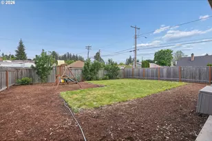 896 SE 43rd Ave, Hillsboro, OR 97123 - Photo 30