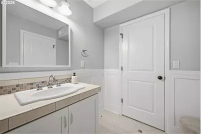 8002 SE 140th Dr, Portland, OR 97236 - Photo 32