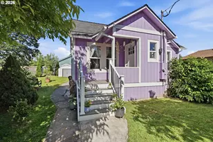 454 N 11th St, Saint Helens, OR 97051 - Photo 2