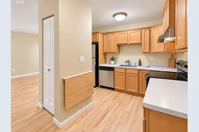 13320 SW Allen Blvd #208, Beaverton, OR 97005 - Photo 10