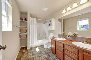 87836 8th St, Veneta, OR 97487 - Photo 14