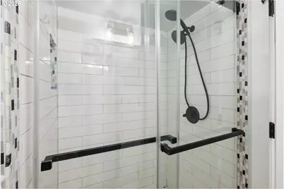 1905 SE Harold St, Portland, OR 97202 - Photo 24