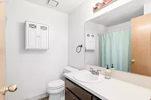 3325 SE Maple Ct, Hillsboro, OR 97123 - Photo 20