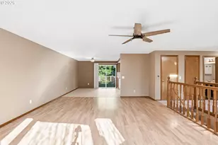 3325 SE Maple Ct, Hillsboro, OR 97123 - Photo 8