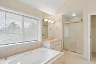 648 NW Pacific Grove Dr, Beaverton, OR 97006 - Photo 26