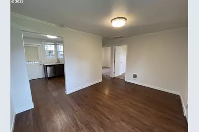 5821 SE Knapp St, Portland, OR 97206 - Photo 16