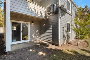 2712 SE 138th Ave, Portland, OR 97236 - Photo 32