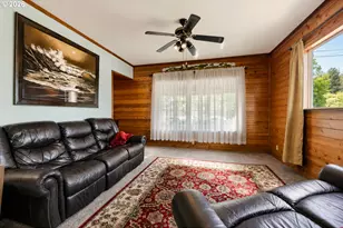 7110 SE Woodstock Blvd, Portland, OR 97206 - Photo 6
