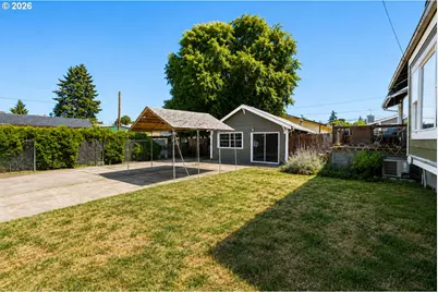 7110 SE Woodstock Blvd, Portland, OR 97206 - Photo 20
