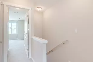 324 NE Edgeway Drive, Hillsboro, OR 97006 - Photo 14