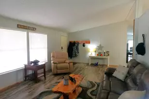 6471 SW Dee Ln, Culver, OR 97734 - Photo 2