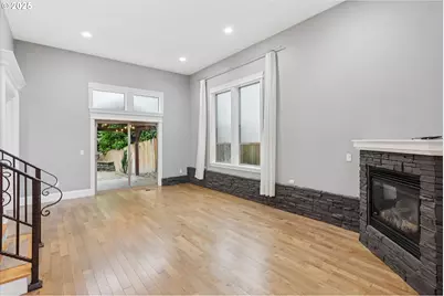 7484 SW 194th Ter, Beaverton, OR 97007 - Photo 4