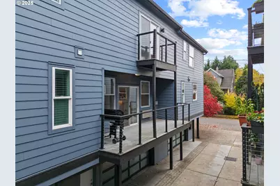 223 NE Ivy St #B, Portland, OR 97212 - Photo 24
