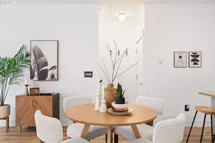 223 NE Ivy St, Portland, OR 97212 - Photo 8