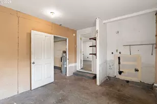 345 N 7th Pl, Harrisburg, OR 97446 - Photo 26