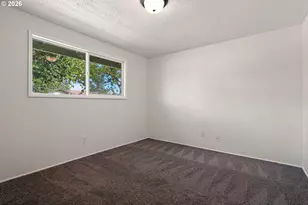 345 N 7th Pl, Harrisburg, OR 97446 - Photo 12