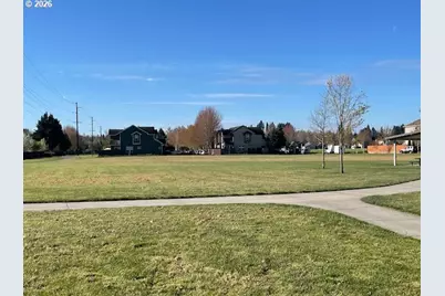 2275 NW Fendle Way, McMinnville, OR 97128 - Photo 4