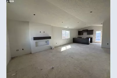 614 Grant St, Umatilla, OR 97882 - Photo 2