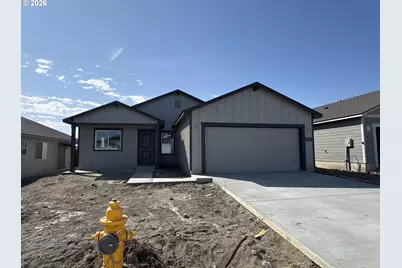614 Grant St, Umatilla, OR 97882 - Photo 1