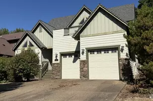 11221 SE Vernazza Ln, Happy Valley, OR 97086 - Photo 2