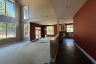 11221 SE Vernazza Ln, Happy Valley, OR 97086 - Photo 10