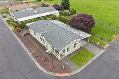 33720 SE Springlake Dr, Scappoose, OR 97056 - Photo 28