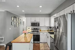 760 SE Edwards Dr, Dundee, OR 97115 - Photo 14
